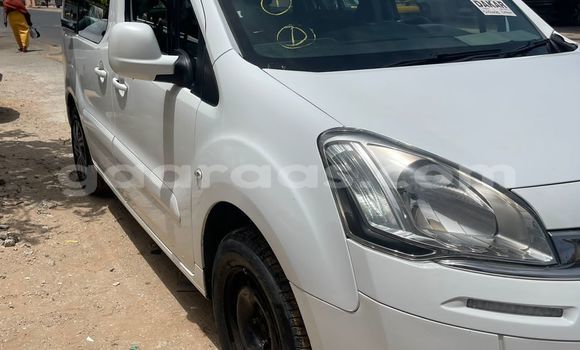 Dieundeu Imported Citroen Berlingo White Auto in Dakar in Dakar Dieundeu Imported Citroen Berlingo White Auto in Dakar in Dakar