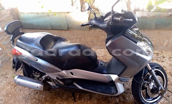 Buy Used Yamaha X-MAX Black Bike in Dakar in Dakar Buy Used Yamaha X-MAX Black Bike in Dakar in Dakar