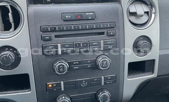 Acheter Import Voiture Ford F–150 Blanc à Dakar, Dakar Acheter Import Voiture Ford F–150 Blanc à Dakar, Dakar