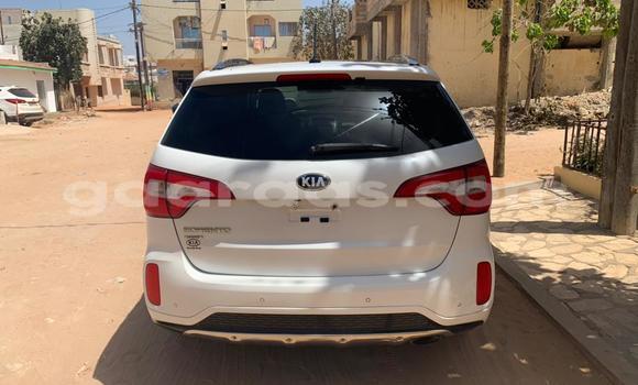 Acheter Import Voiture Kia Sorento Blanc à Dakar, Dakar Acheter Import Voiture Kia Sorento Blanc à Dakar, Dakar