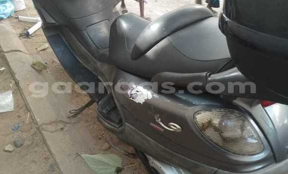 Acheter Neuf Moto Piaggio X9 Gris à Dakar, Dakar Acheter Neuf Moto Piaggio X9 Gris à Dakar, Dakar