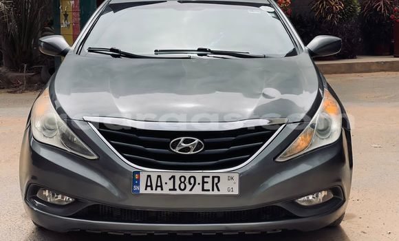 Dieundeu Occasion Hyundai Sonata Silver Auto in Dakar in Dakar Dieundeu Occasion Hyundai Sonata Silver Auto in Dakar in Dakar