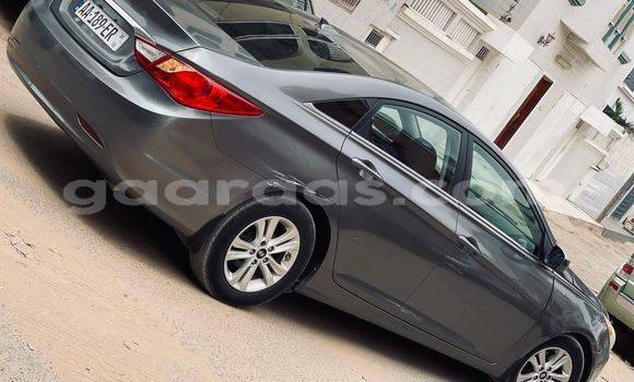 Dieundeu Occasion Hyundai Sonata Silver Auto in Dakar in Dakar Dieundeu Occasion Hyundai Sonata Silver Auto in Dakar in Dakar