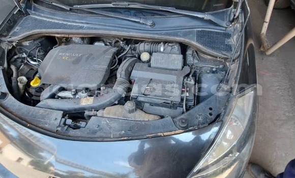 Acheter Occasion Voiture Renault Clio Noir à Dakar, Dakar Acheter Occasion Voiture Renault Clio Noir à Dakar, Dakar