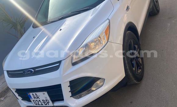 Acheter Occasion Voiture Ford Escape Blanc à Dakar, Dakar Acheter Occasion Voiture Ford Escape Blanc à Dakar, Dakar