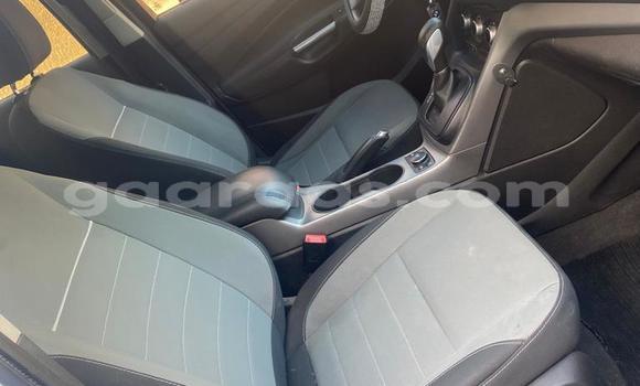 Acheter Occasion Voiture Ford Escape Blanc à Dakar, Dakar Acheter Occasion Voiture Ford Escape Blanc à Dakar, Dakar