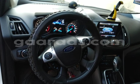 Buy Used Ford Escape White Car in Dakar in Dakar Buy Used Ford Escape White Car in Dakar in Dakar