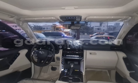 Acheter Import Voiture Toyota Land Cruiser Blanc à Dakar, Dakar
