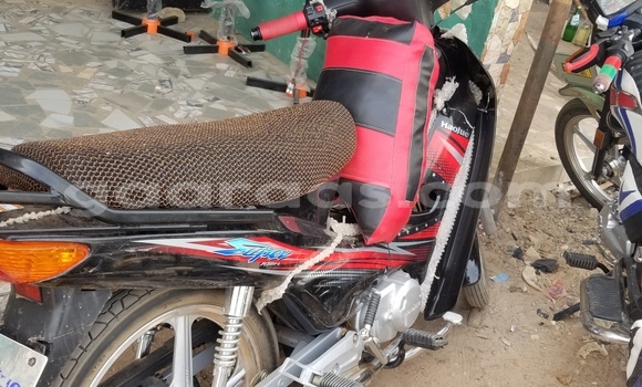 Buy Used Haojue Lucky Red Bike in Medina Gounas in Kolda Buy Used Haojue Lucky Red Bike in Medina Gounas in Kolda