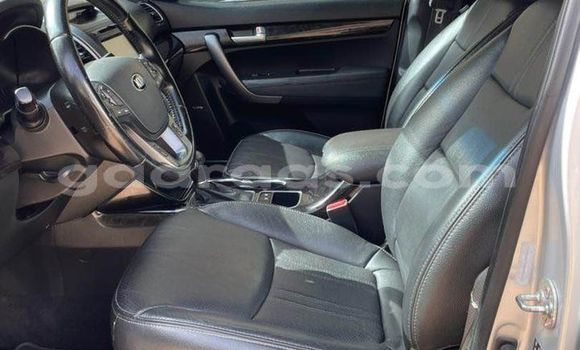 Dieundeu Occasion Kia Sorento Silver Auto in Dakar in Dakar Dieundeu Occasion Kia Sorento Silver Auto in Dakar in Dakar