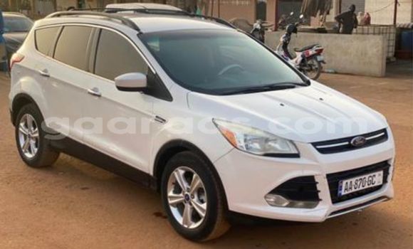 Acheter Occasion Voiture Ford Escape Blanc à Dakar, Dakar Acheter Occasion Voiture Ford Escape Blanc à Dakar, Dakar