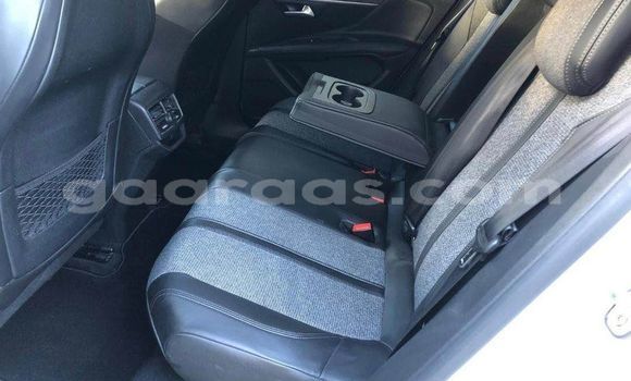 Acheter Occasion Voiture Peugeot 3008 Rouge à Dakar, Dakar Acheter Occasion Voiture Peugeot 3008 Rouge à Dakar, Dakar