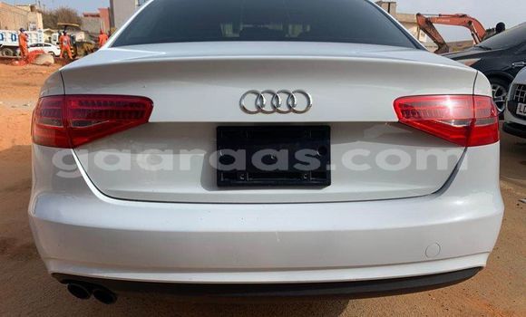 Acheter Occasion Voiture Audi A4 Blanc à Dakar, Dakar Acheter Occasion Voiture Audi A4 Blanc à Dakar, Dakar