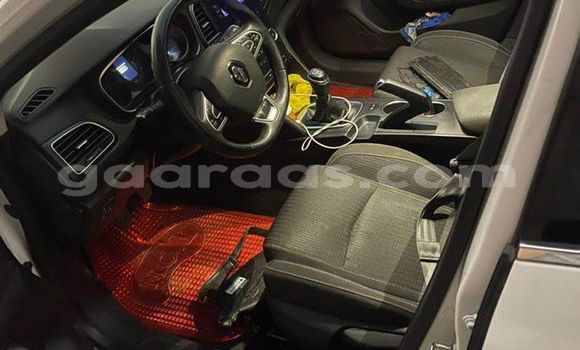 Acheter Occasion Voiture Renault Megane Blanc à Dakar, Dakar Acheter Occasion Voiture Renault Megane Blanc à Dakar, Dakar