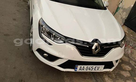 Acheter Occasion Voiture Renault Megane Blanc à Dakar, Dakar Acheter Occasion Voiture Renault Megane Blanc à Dakar, Dakar