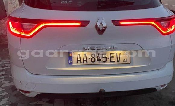 Acheter Occasion Voiture Renault Megane Blanc à Dakar, Dakar Acheter Occasion Voiture Renault Megane Blanc à Dakar, Dakar