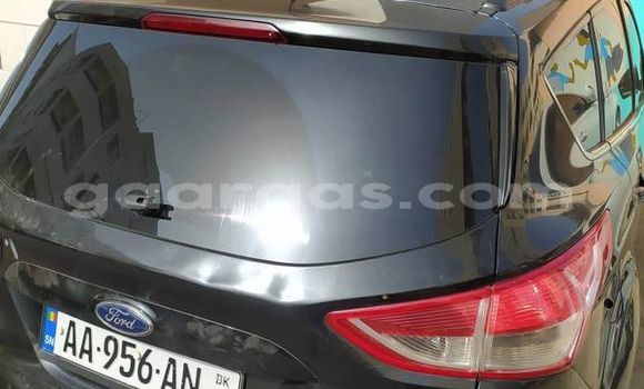 Acheter Occasion Voiture Ford Escape Bleu à Dakar, Dakar Acheter Occasion Voiture Ford Escape Bleu à Dakar, Dakar