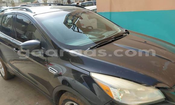 Acheter Occasion Voiture Ford Escape Bleu à Dakar, Dakar Acheter Occasion Voiture Ford Escape Bleu à Dakar, Dakar