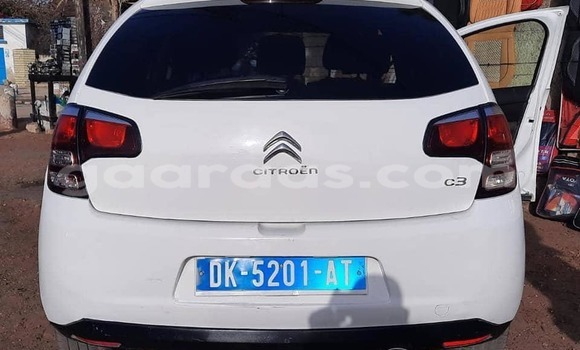 Dieundeu Occasion Citroen C3 White Auto in Diourbel in Diourbel Dieundeu Occasion Citroen C3 White Auto in Diourbel in Diourbel