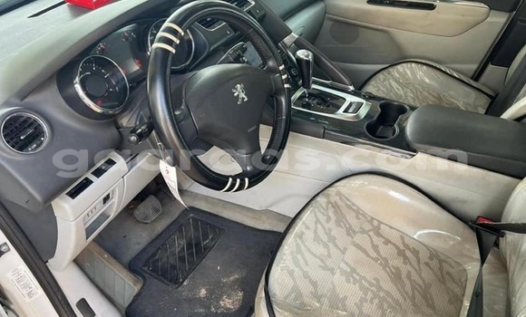 Dieundeu Occasion Peugeot 3008 White Auto in Dakar in Dakar Dieundeu Occasion Peugeot 3008 White Auto in Dakar in Dakar