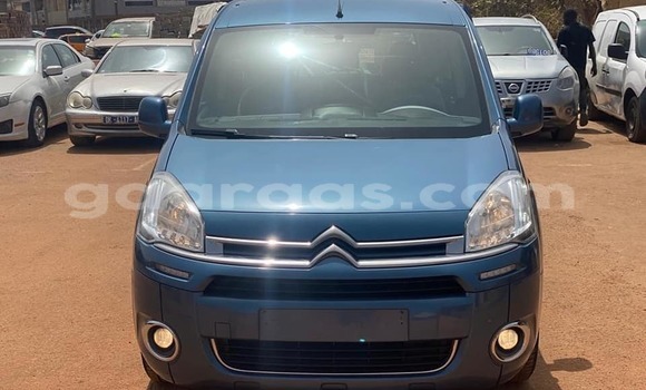 Acheter Occasion Voiture Citroen Berlingo Bleu à Dakar, Dakar Acheter Occasion Voiture Citroen Berlingo Bleu à Dakar, Dakar