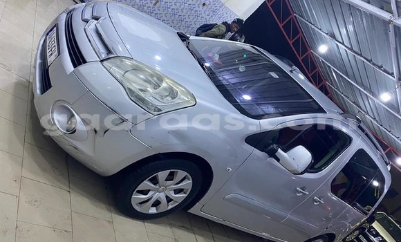 Dieundeu Occasion Citroen Berlingo Silver Auto in Dakar in Dakar Dieundeu Occasion Citroen Berlingo Silver Auto in Dakar in Dakar