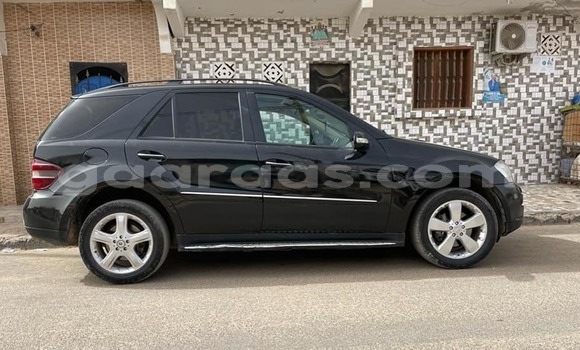Dieundeu Occasion Mercedes‒Benz ML–Class Black Auto in Dakar in Dakar Dieundeu Occasion Mercedes‒Benz ML–Class Black Auto in Dakar in Dakar
