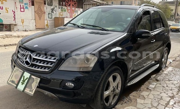 Dieundeu Occasion Mercedes‒Benz ML–Class Black Auto in Dakar in Dakar Dieundeu Occasion Mercedes‒Benz ML–Class Black Auto in Dakar in Dakar