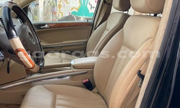 Dieundeu Occasion Mercedes‒Benz ML–Class Black Auto in Dakar in Dakar Dieundeu Occasion Mercedes‒Benz ML–Class Black Auto in Dakar in Dakar