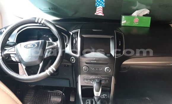 Dieundeu Occasion Ford Edge Silver Auto in Dakar in Dakar Dieundeu Occasion Ford Edge Silver Auto in Dakar in Dakar