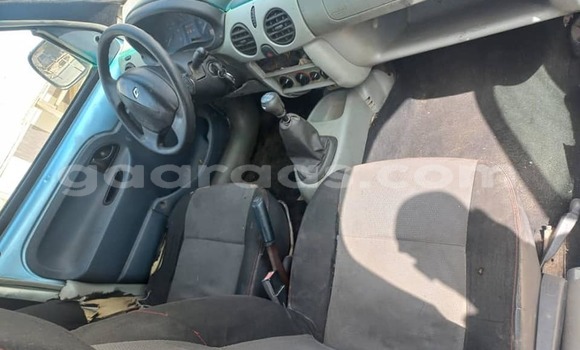 Dieundeu Occasion Renault Kangoo Blue Auto in Dakar in Dakar Dieundeu Occasion Renault Kangoo Blue Auto in Dakar in Dakar