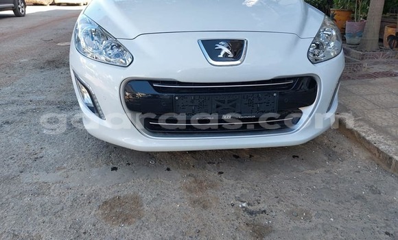 Dieundeu Occasion Peugeot 308 White Auto in Dakar in Dakar Dieundeu Occasion Peugeot 308 White Auto in Dakar in Dakar