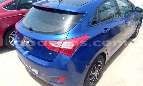 Buy Used Hyundai Elantra Blue Car in Dakar in Dakar Buy Used Hyundai Elantra Blue Car in Dakar in Dakar