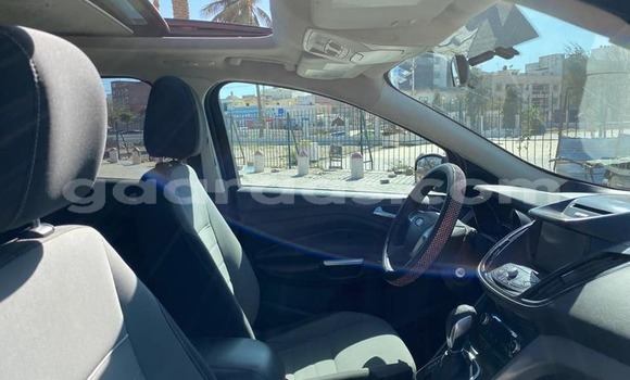 Acheter Occasion Voiture Ford Escape Rouge à Dakar, Dakar Acheter Occasion Voiture Ford Escape Rouge à Dakar, Dakar