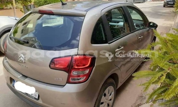 Buy Used Citroen C3 Beige Car in Dakar in Dakar Buy Used Citroen C3 Beige Car in Dakar in Dakar