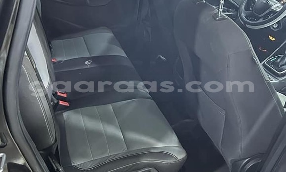 Acheter Occasion Voiture Ford Escape Noir à Dakar, Dakar Acheter Occasion Voiture Ford Escape Noir à Dakar, Dakar