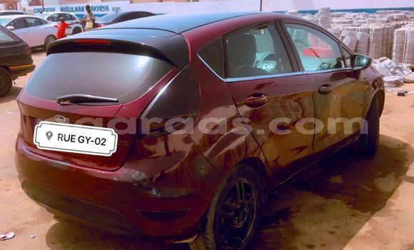 Acheter Occasion Voiture Ford Fiesta Rouge à Dakar, Dakar Acheter Occasion Voiture Ford Fiesta Rouge à Dakar, Dakar