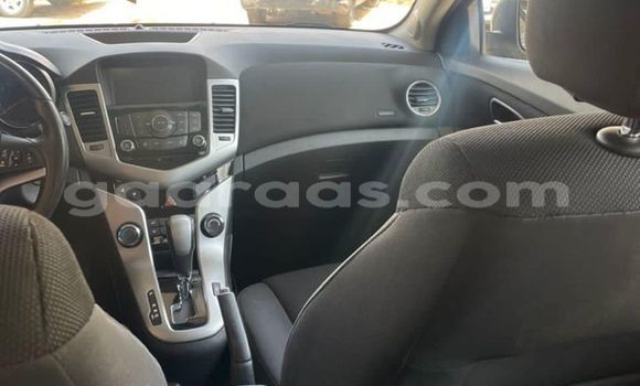 Buy Used Chevrolet Cruze Black Car in Dakar in Dakar Buy Used Chevrolet Cruze Black Car in Dakar in Dakar