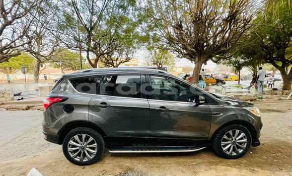 Dieundeu Occasion Ford Escape Black Auto in Dakar in Dakar Dieundeu Occasion Ford Escape Black Auto in Dakar in Dakar