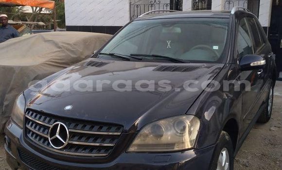 Buy Used Mercedes‒Benz ML–Class Blue Car in Dakar in Dakar Buy Used Mercedes‒Benz ML–Class Blue Car in Dakar in Dakar
