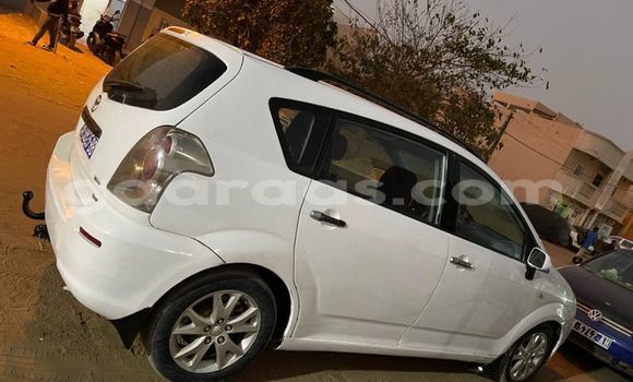 Buy Used Toyota Verso White Car in Dakar in Dakar Buy Used Toyota Verso White Car in Dakar in Dakar