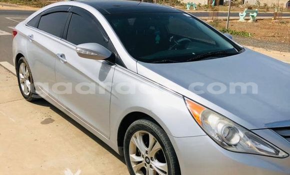 Dieundeu Occasion Hyundai Sonata Silver Auto in Dakar in Dakar Dieundeu Occasion Hyundai Sonata Silver Auto in Dakar in Dakar