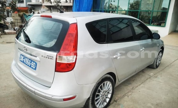 Buy Used Hyundai Elantra Silver Car in Dakar in Dakar Buy Used Hyundai Elantra Silver Car in Dakar in Dakar