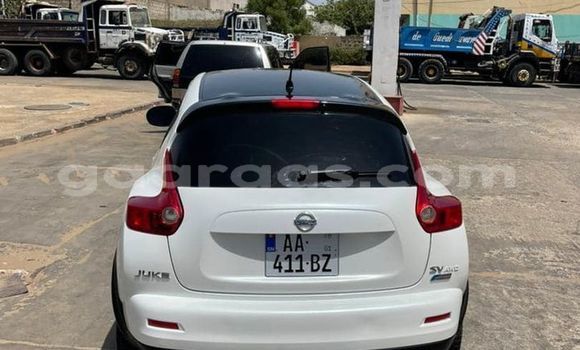 Buy Used Nissan Juke White Car in Dakar in Dakar Buy Used Nissan Juke White Car in Dakar in Dakar
