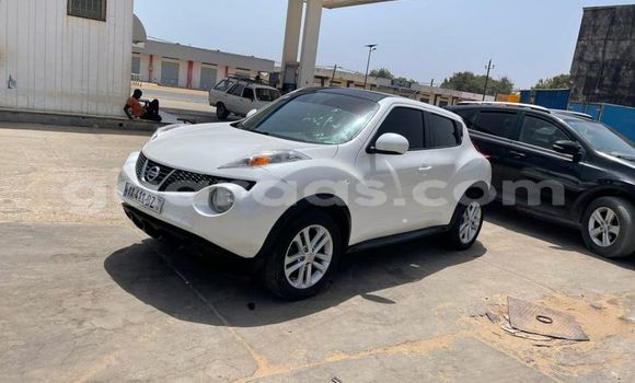 Buy Used Nissan Juke White Car in Dakar in Dakar Buy Used Nissan Juke White Car in Dakar in Dakar