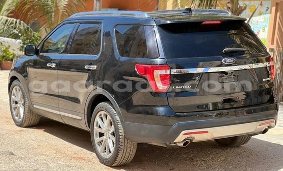 Acheter Occasion Voiture Ford Explorer Noir à Dakar, Dakar Acheter Occasion Voiture Ford Explorer Noir à Dakar, Dakar