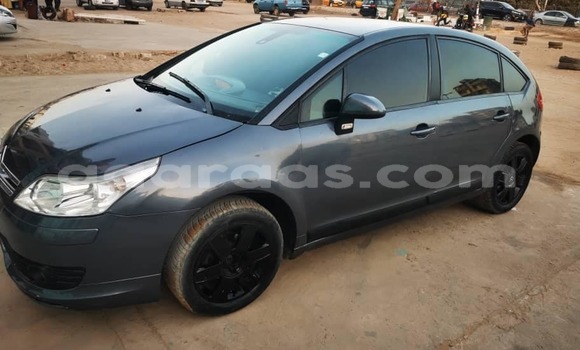 Buy Used Citroen C4 Blue Car in Dakar in Dakar Buy Used Citroen C4 Blue Car in Dakar in Dakar