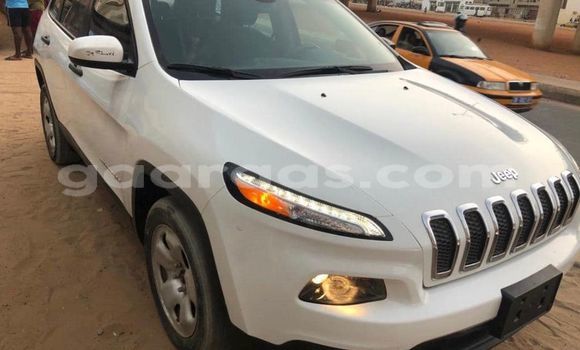 Acheter Occasion Voiture Jeep Cherokee Blanc à Dakar, Dakar