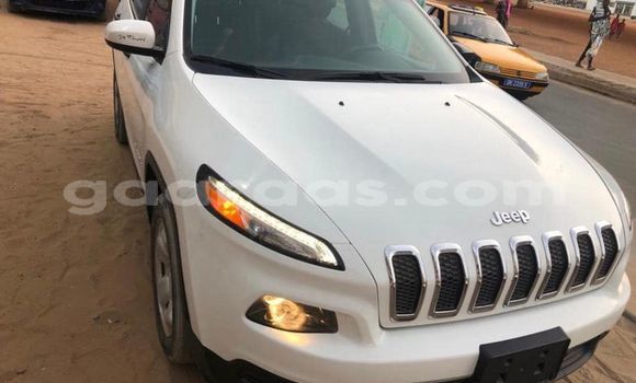 Acheter Occasion Voiture Jeep Cherokee Blanc à Dakar, Dakar Acheter Occasion Voiture Jeep Cherokee Blanc à Dakar, Dakar