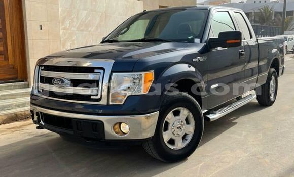 Acheter Occasion Voiture Ford F–150 Bleu à Dakar, Dakar Acheter Occasion Voiture Ford F–150 Bleu à Dakar, Dakar